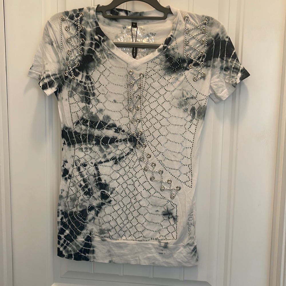 Black and white tie dye VO jeans shirt with silver chains